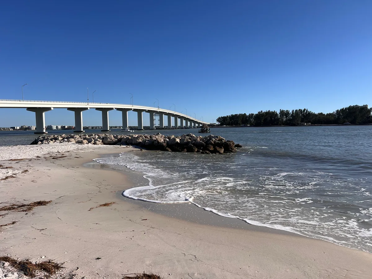 Sand Key Park Beach, Clearwater, Florida, United States — 4