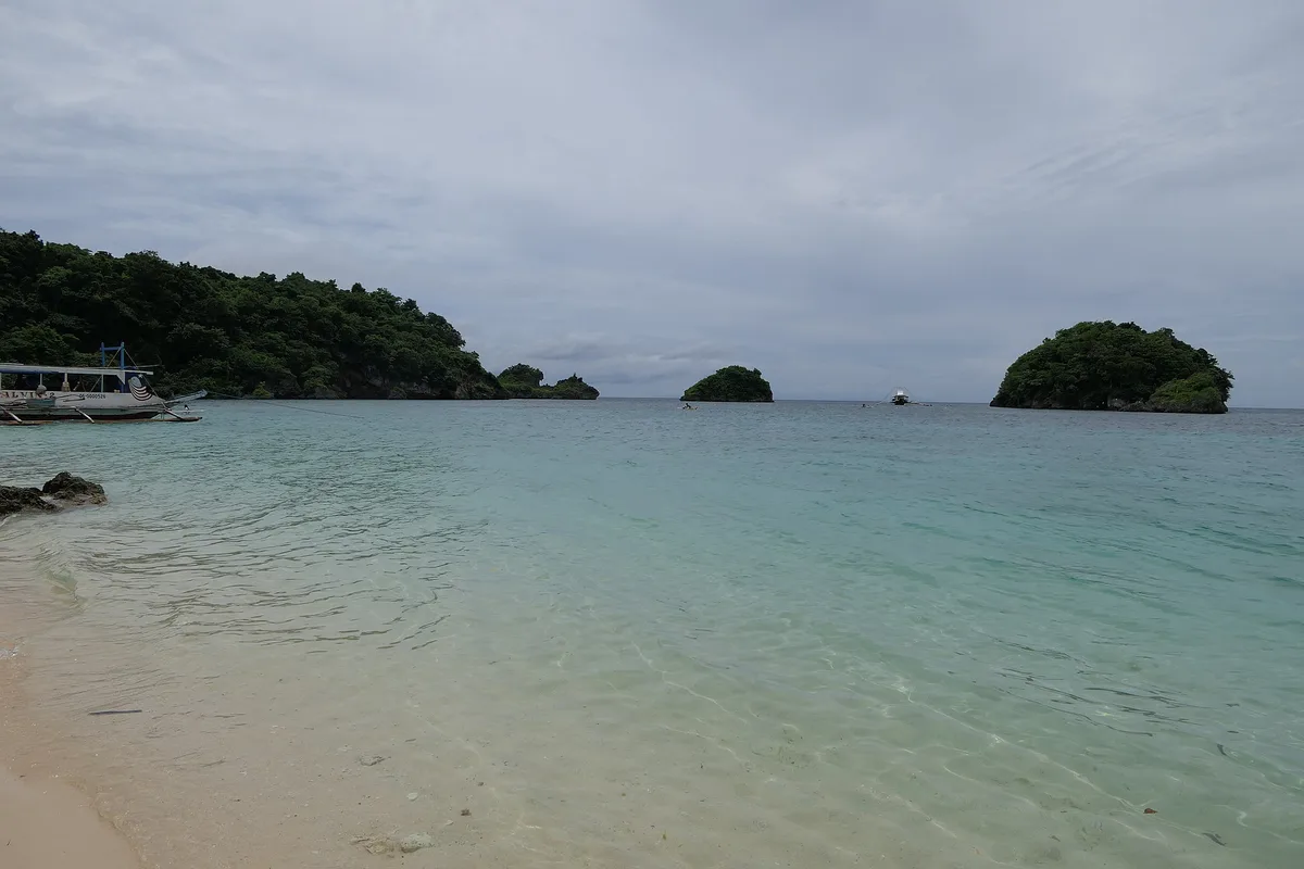 Ilig-Iligan Beach, Malay, Philippine Islands, Philippines — 4