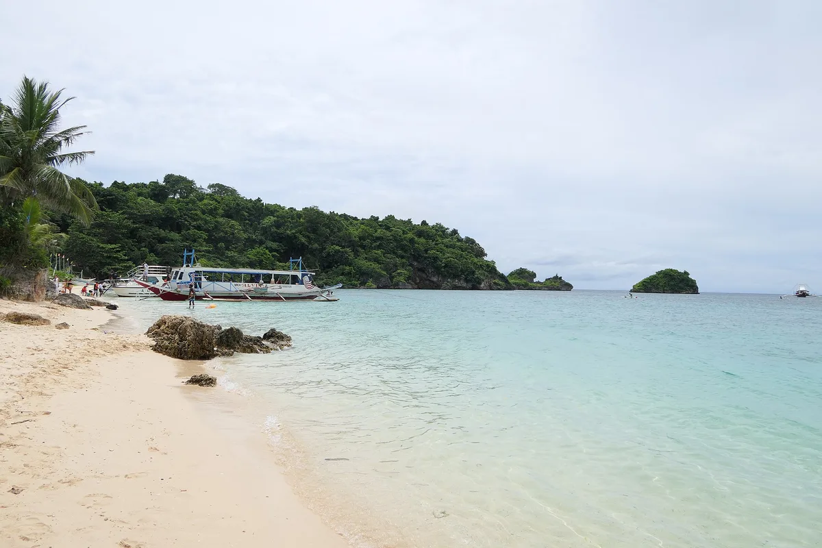 Ilig-Iligan Beach, Malay, Philippine Islands, Philippines — 3