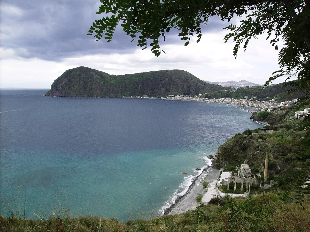 Lido Blu Lounge, Lipari, Sicily, Italy — 3