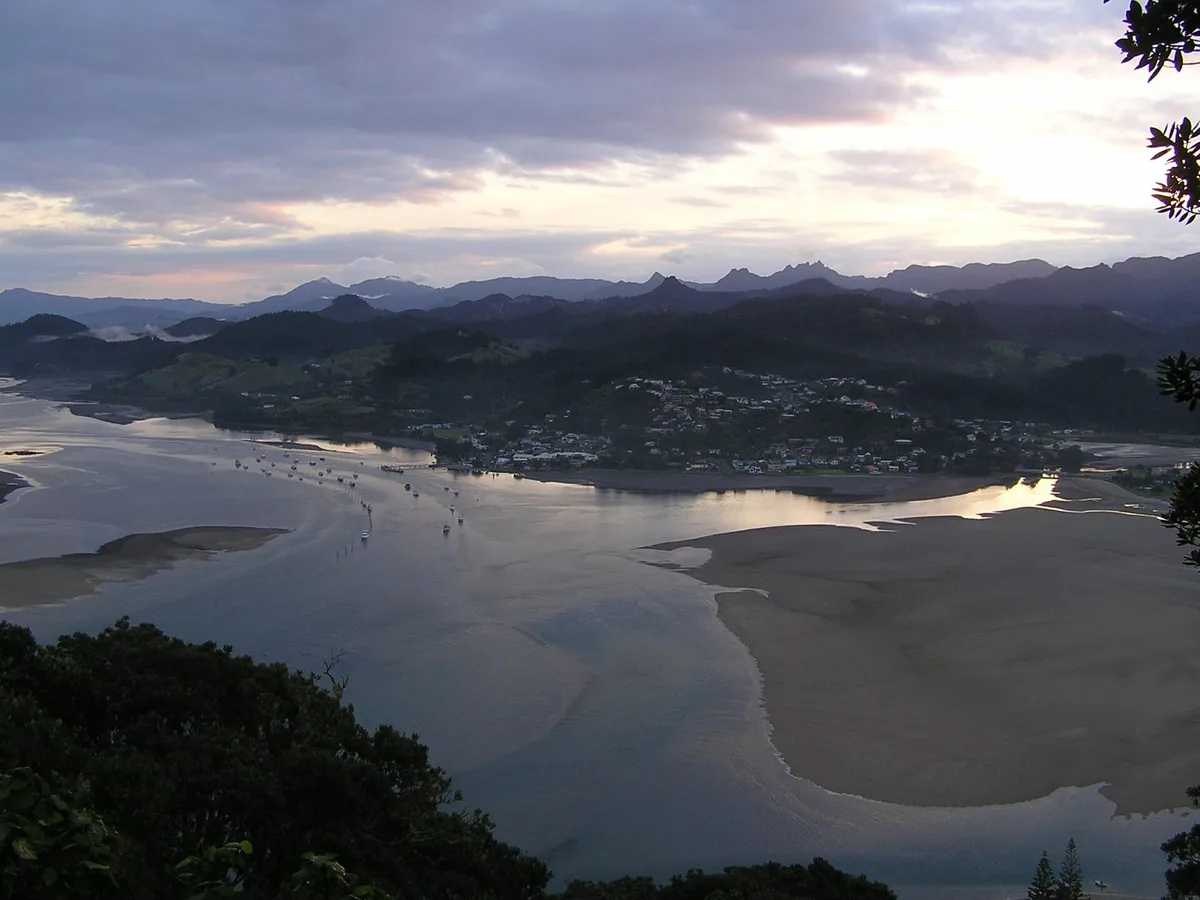 Tairua Beach, Tairua, Waikato, New Zealand — 5