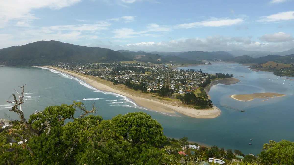 Tairua Beach, Tairua, Waikato, New Zealand — 2