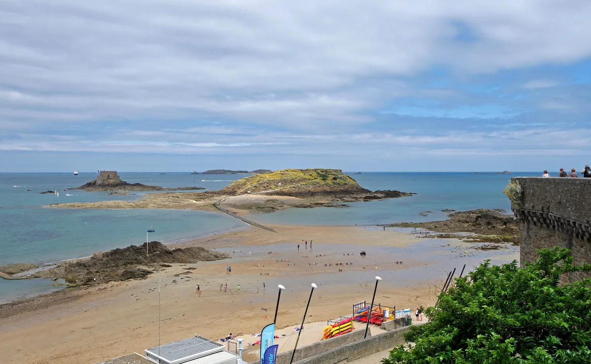 Bon Secours Beach, Saint-Malo, Brittany, France — 6