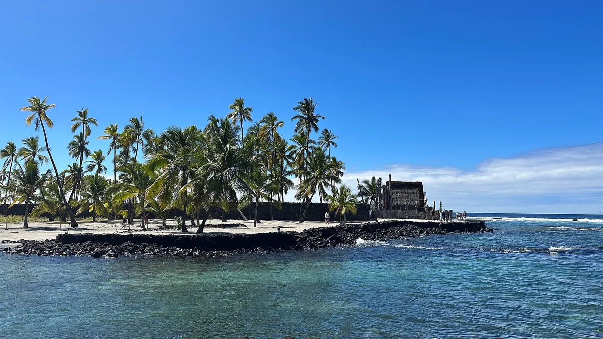 Honaunau Bay Beach, South Kona, Hawaii, United States — 4