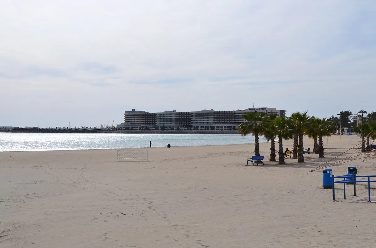 Postiguet-Strand, Alicante, Valencian Community, Spanien — 3