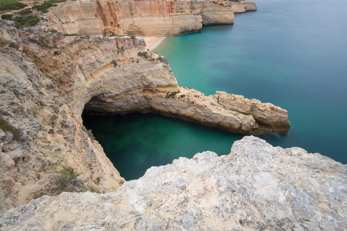 Spiaggia di Benagil, Lagoa, Portuguese Atlantic, Portogallo — 3