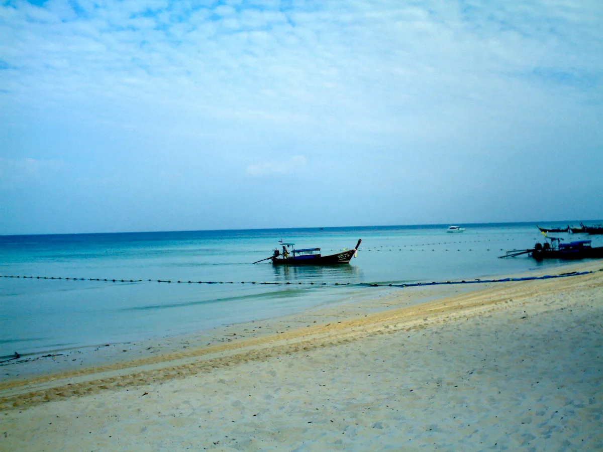 Laem Thong Beach, Ao Nang, Andaman Sea, Thailand — 6
