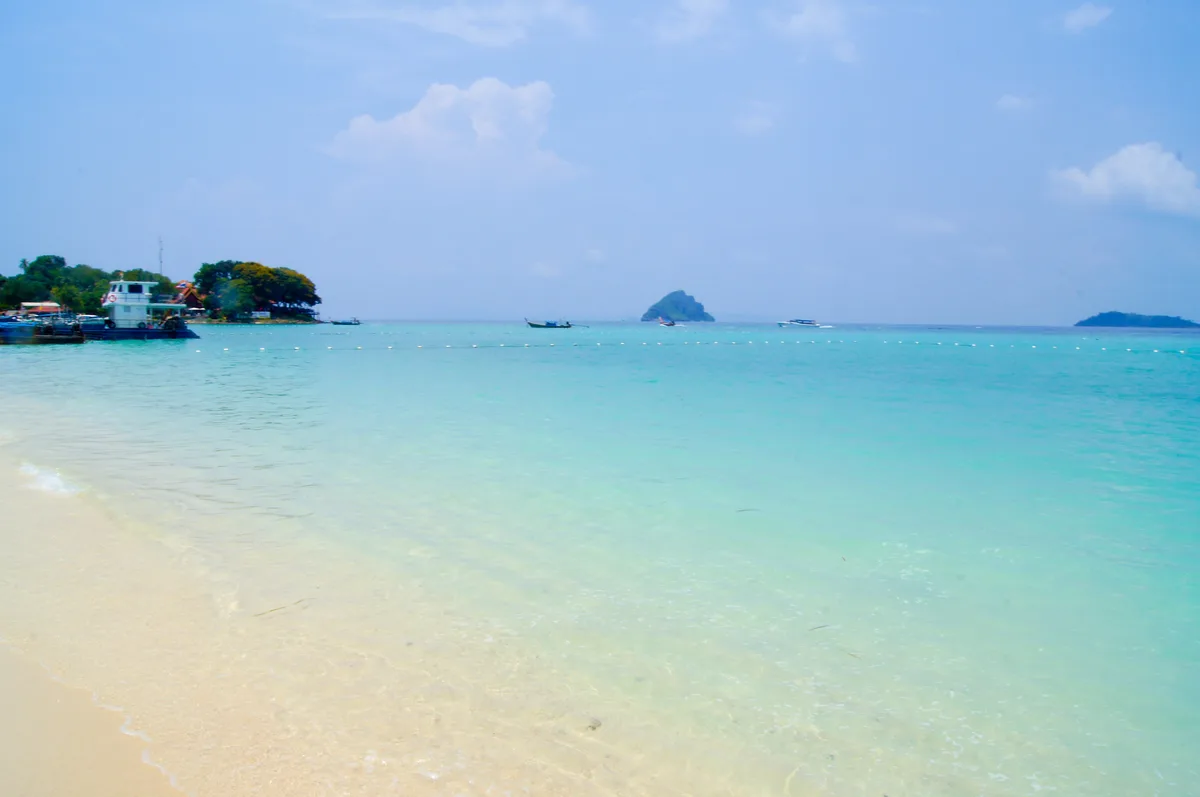 Laem Thong Beach, Ao Nang, Andaman Sea, Thailand — 5