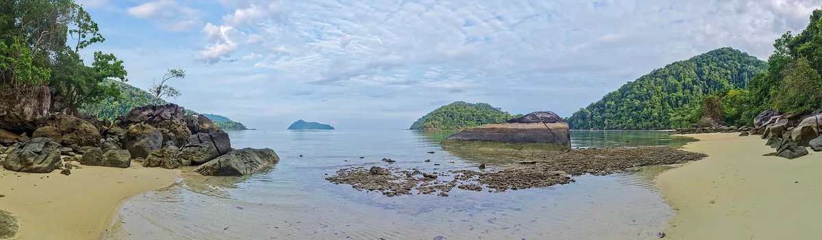 Surin Beach, Cherng Talay, Andaman Sea, Thailand — 5