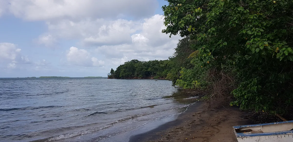 Caraïbe Beach, Pointe-Noire, Guadeloupe, France — 2