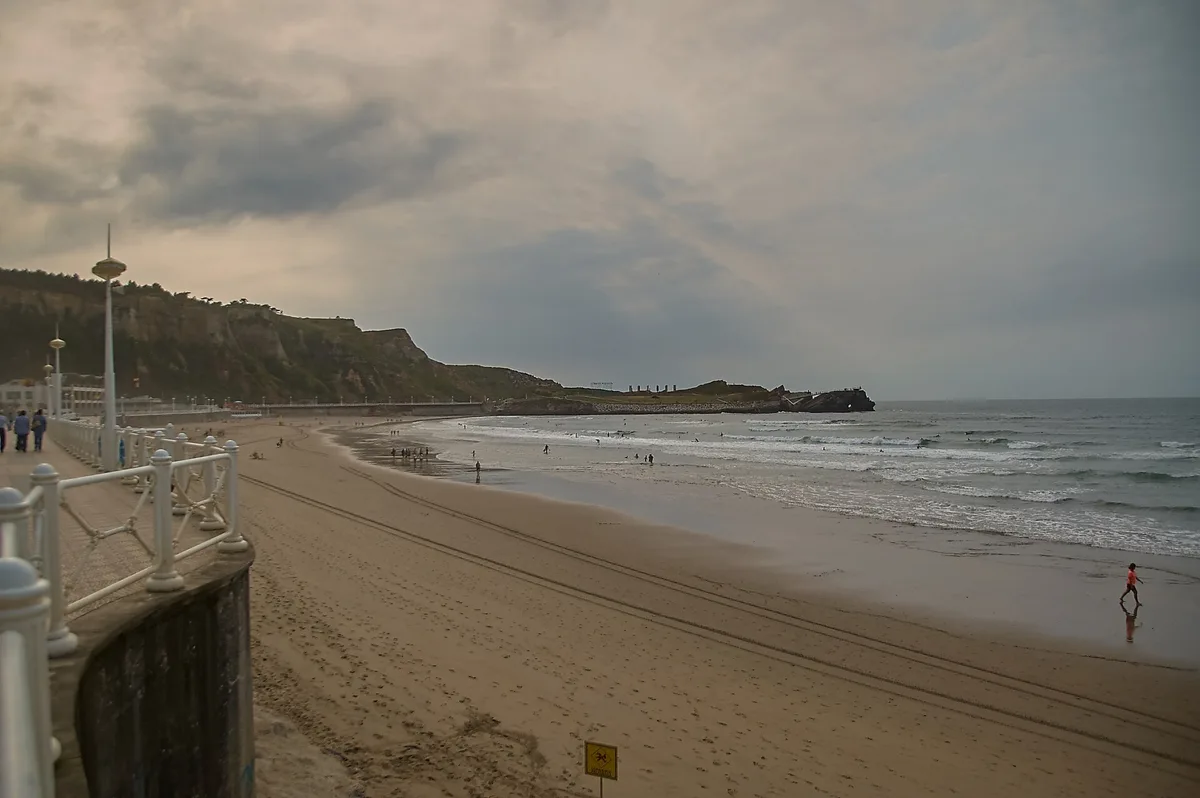 Salinas Beach, Castrillón, Asturias, Spain — 6