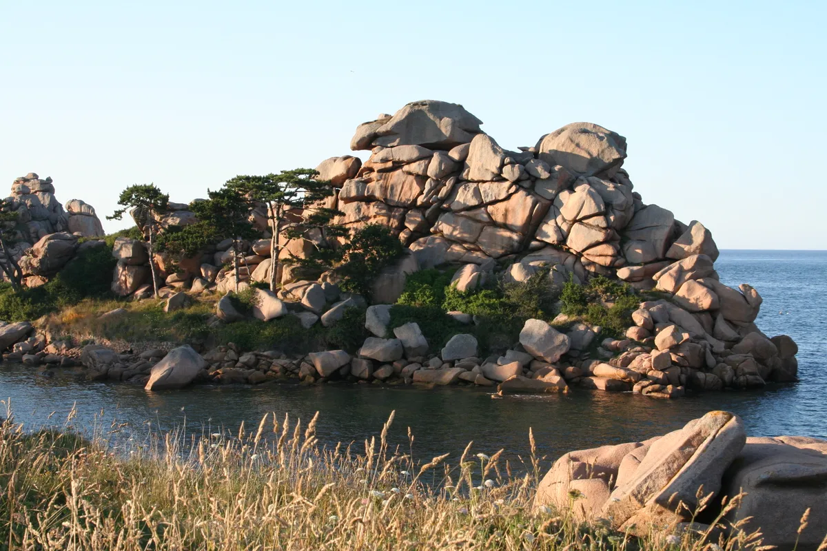 Pors-Rolland Beach, Trégastel, Brittany, France — 3