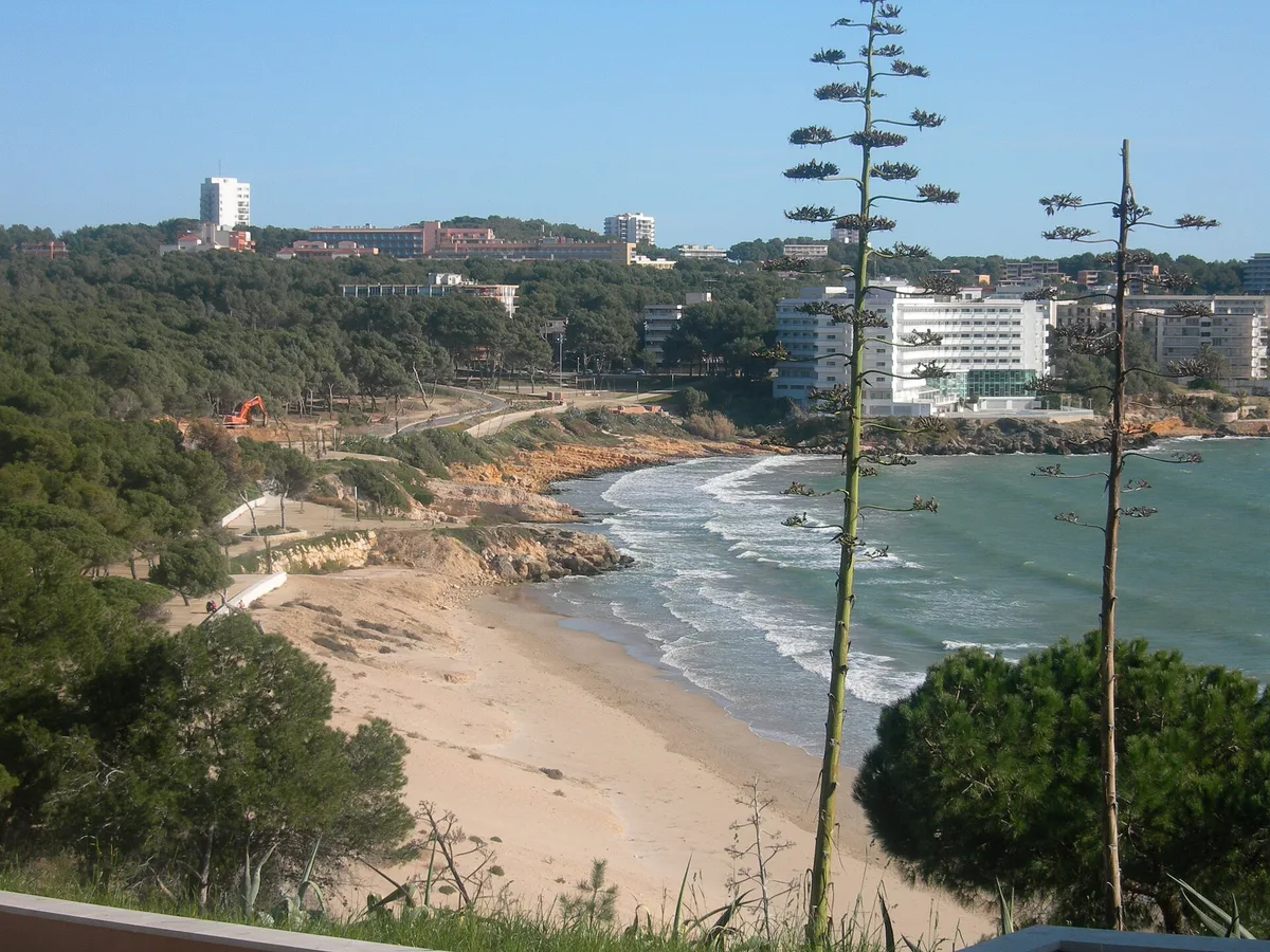 Cala Llenguadets-Strand, Salou, Catalonia, Spanien — 2