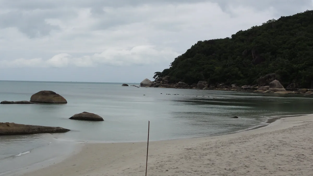 Ao Thong Kung Beach, Taling Ngam, Gulf of Thailand, Thailand — 6