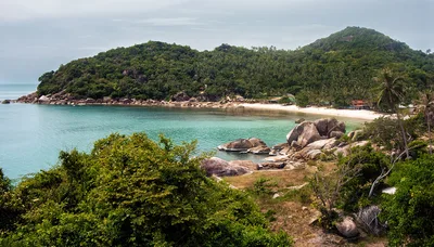 Ao Thong Kung Beach