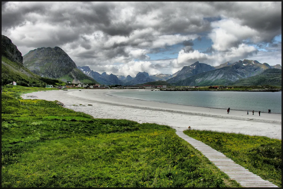 Ramberg Beach, Flakstad, Norwegian Sea, Norway — 5