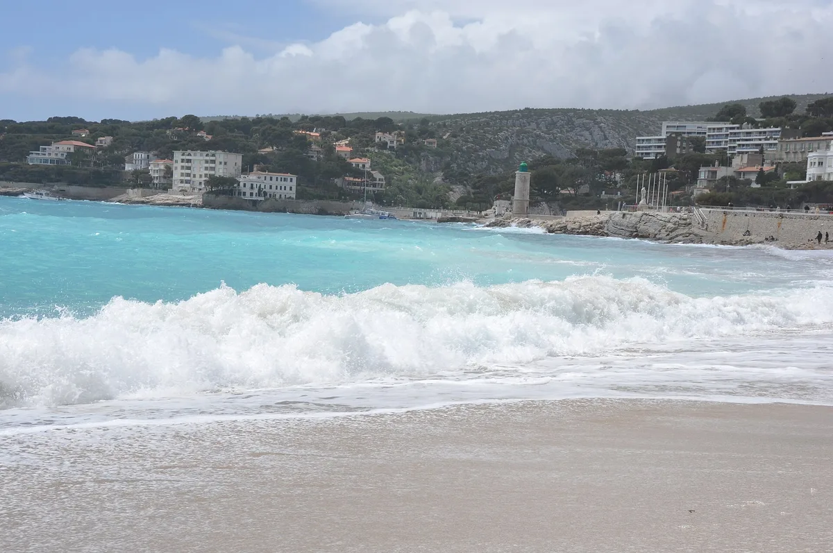 Grande Plage Beach, Fos-sur-Mer, Provence-Alpes-Côte d'Azur, France — 4