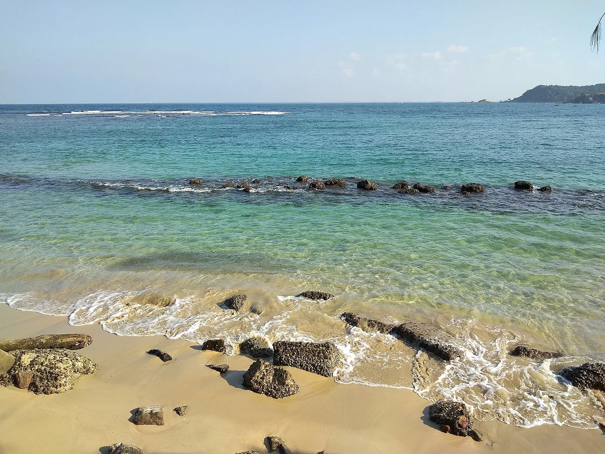 Swami Rock Beach, Trincomalee, Eastern Province, Sri Lanka — 4