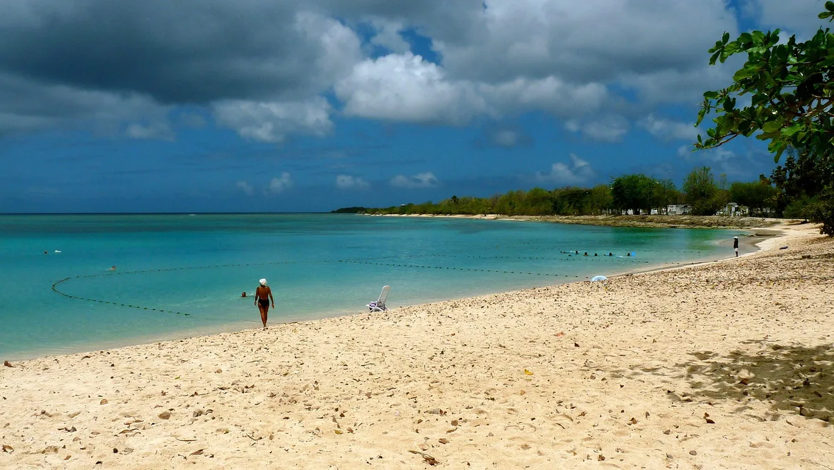 Souffleur Beach, Port-Louis, Guadeloupe, France — 6