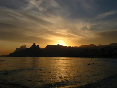 Arpoador Beach
