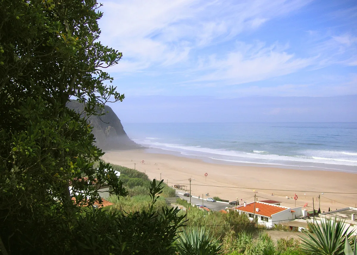 Grande do Rodízio-Strand, Sintra, Portuguese Atlantic, Portugal — 3