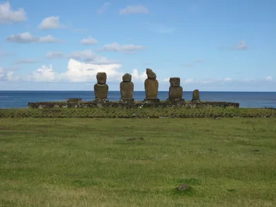 Hanga Kio'e Beach