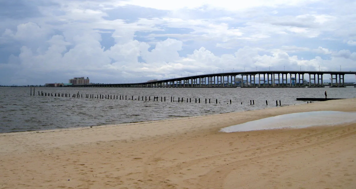 Ocean Springs Beach, Ocean Springs, US Gulf Coast, United States — 2