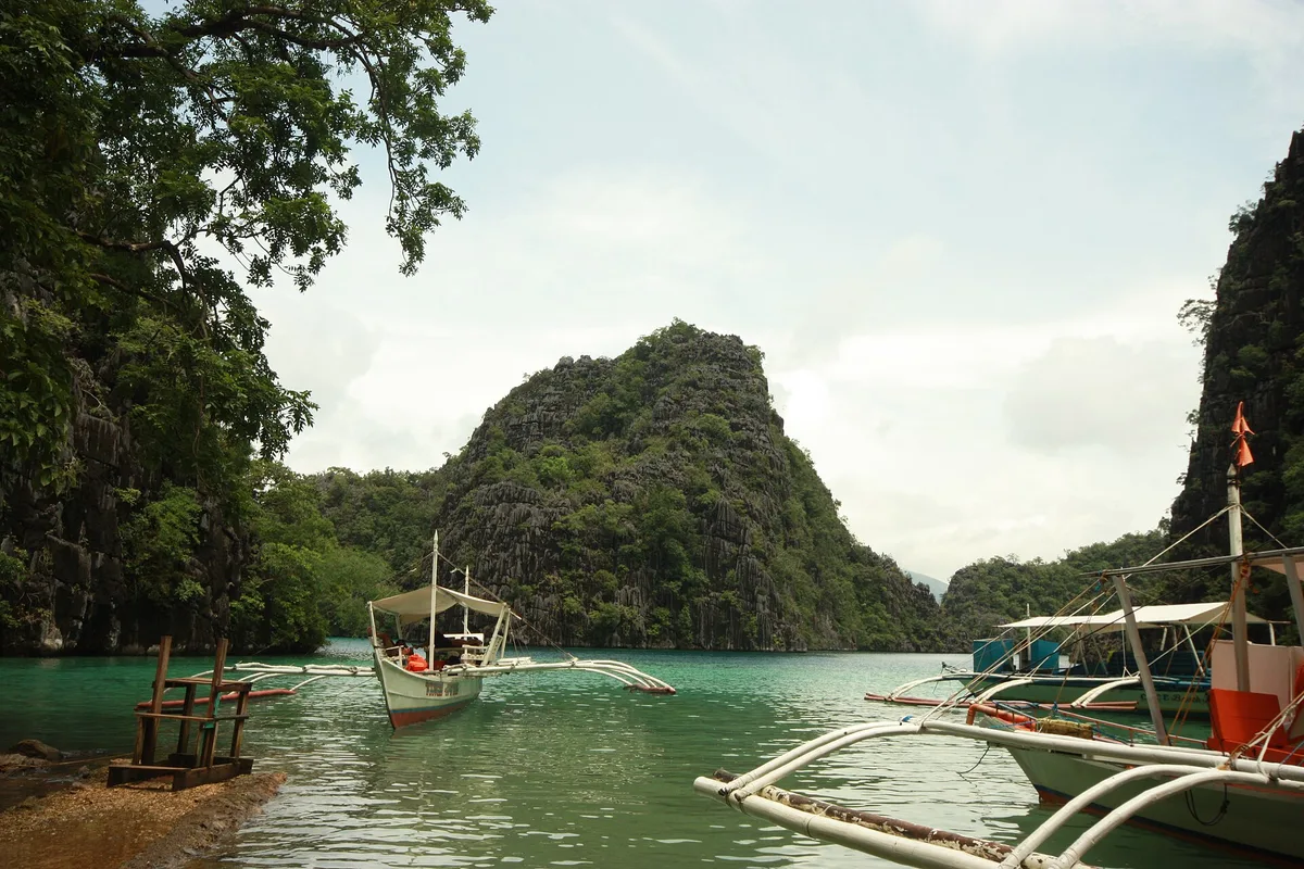 Cayangan Beach, Coron, MIMAROPA, Philippines — 6