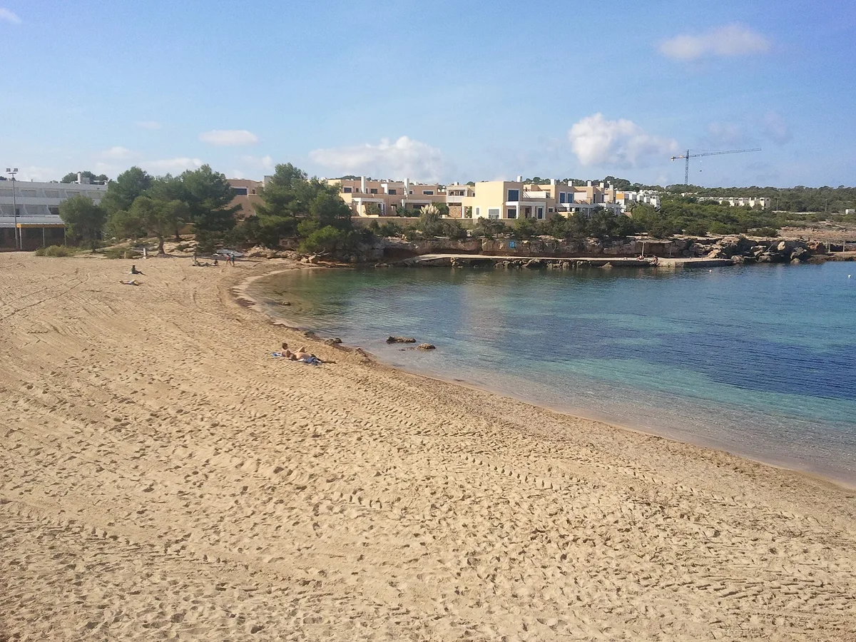 Es Torrent Beach, Sant Josep de sa Talaia, Balearic Islands, Spain — 4
