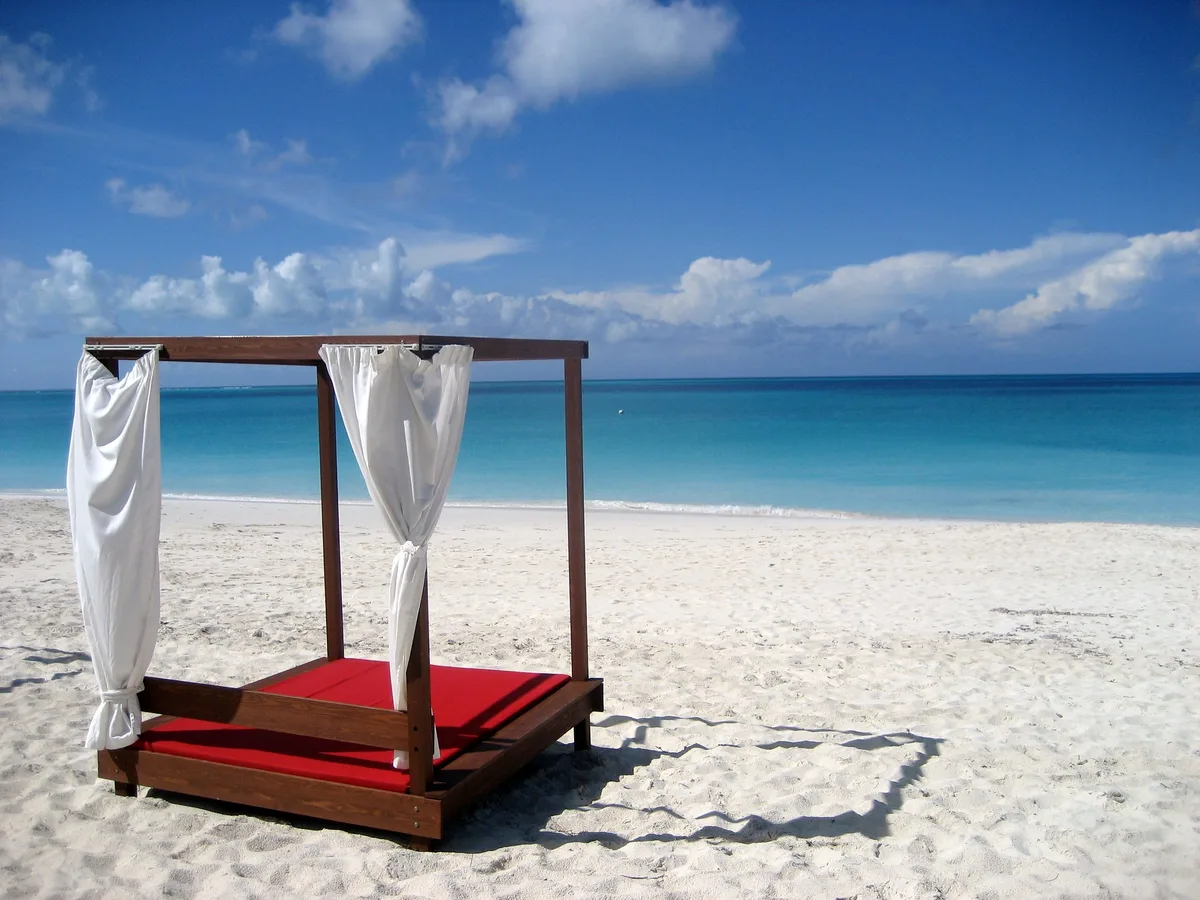 Grace Bay Beach, Grace Bay, Lucayan Archipelago, Turks and Caicos Islands — 4