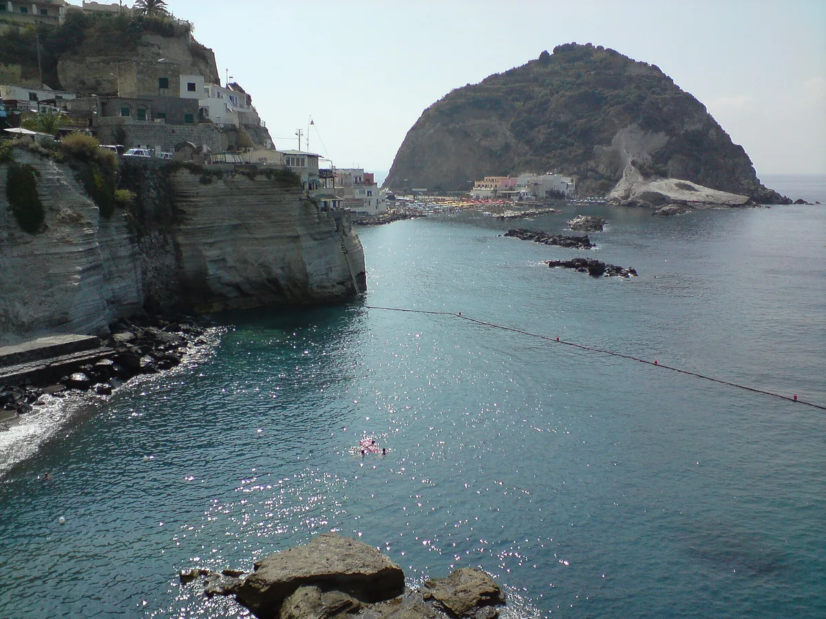 Sant'Angelo-Strand, Serrara Fontana, Campania, Italien — 4