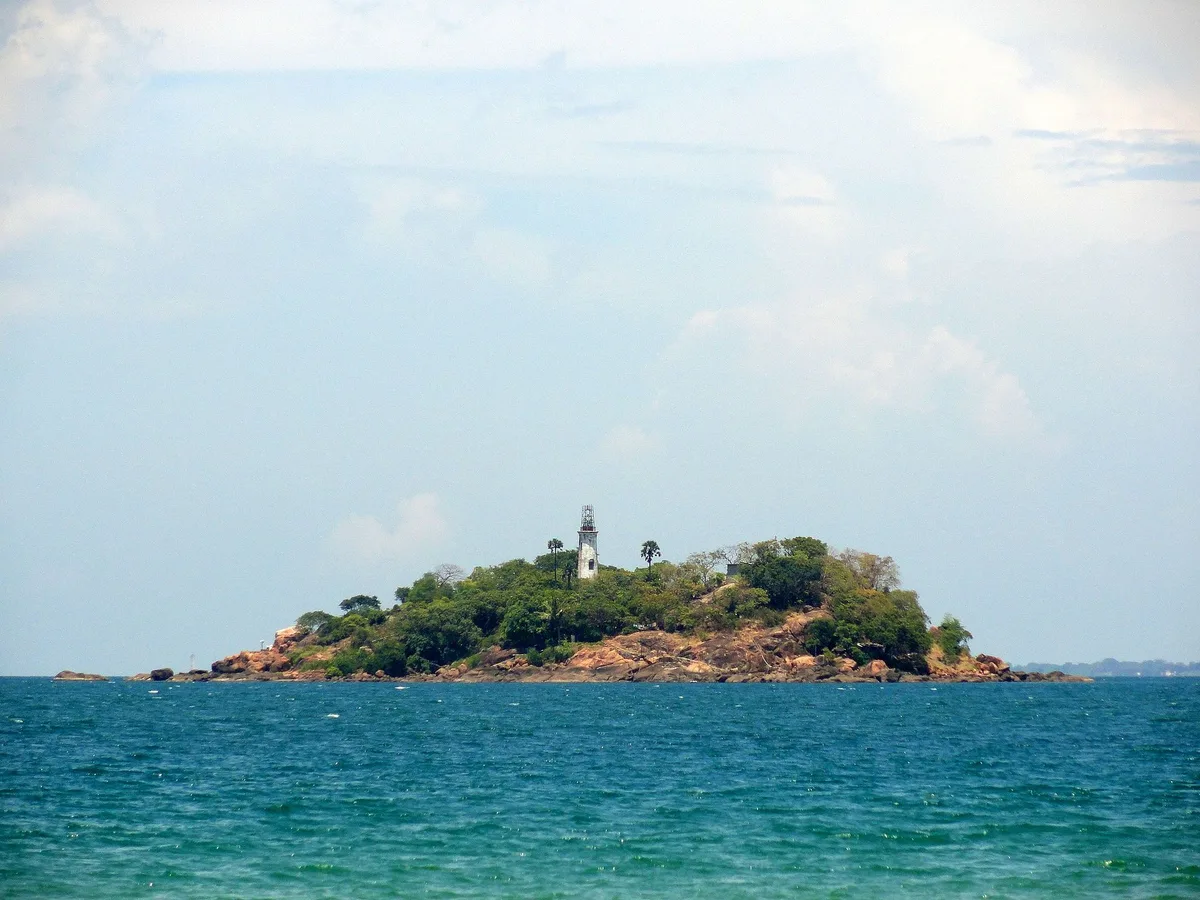 Marble Beach, Kinniya, Eastern Province, Sri Lanka — 5