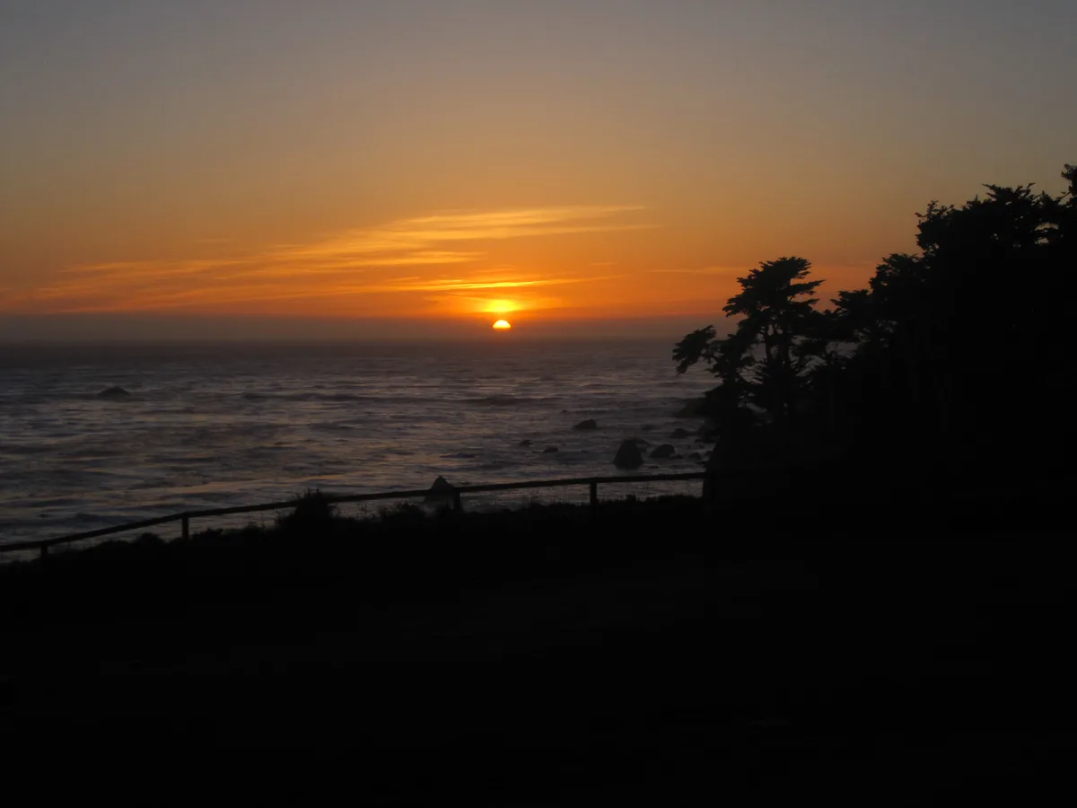 Esalen Institute Beach, Big Sur, Monterey County, California Coast, Vereinigte Staaten — 3