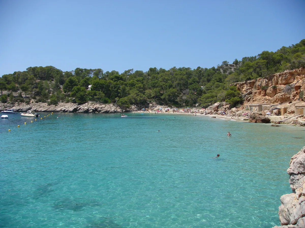 Cala Saladeta Beach, Sant Antoni de Portmany, Balearic Islands, Spain — 2