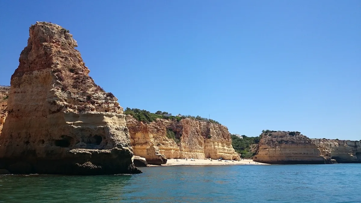 Spiaggia della Marinha, Lagoa, Portuguese Atlantic, Portogallo — 6