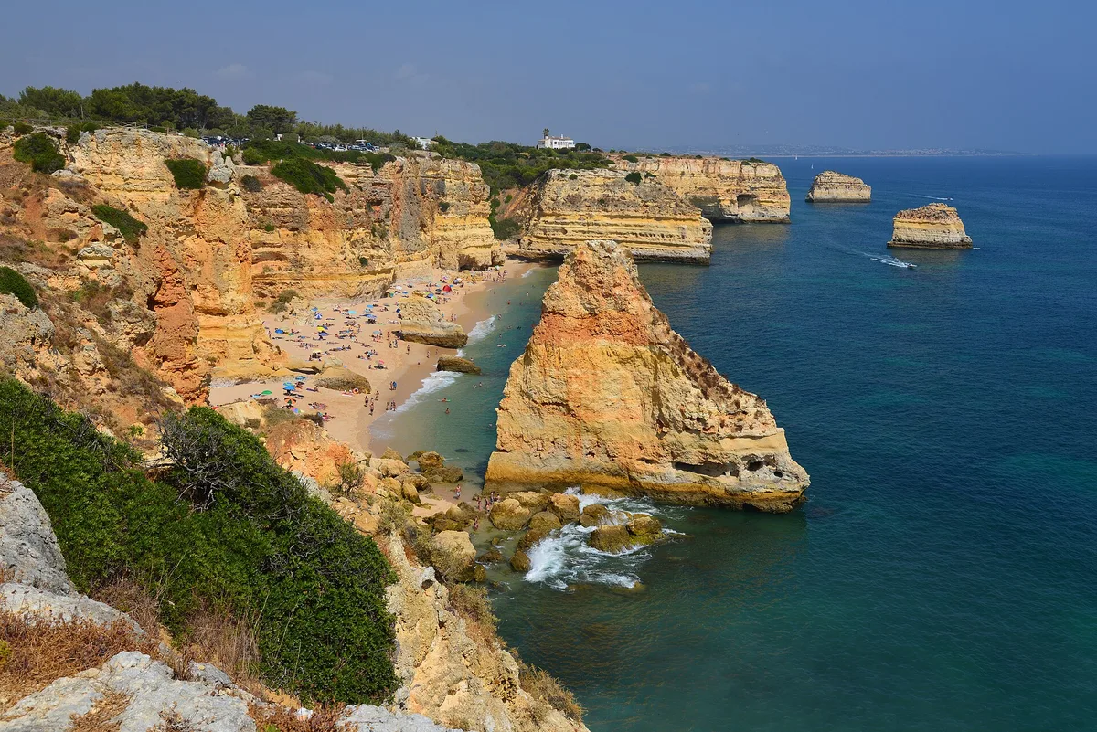 Spiaggia della Marinha, Lagoa, Portuguese Atlantic, Portogallo — 3