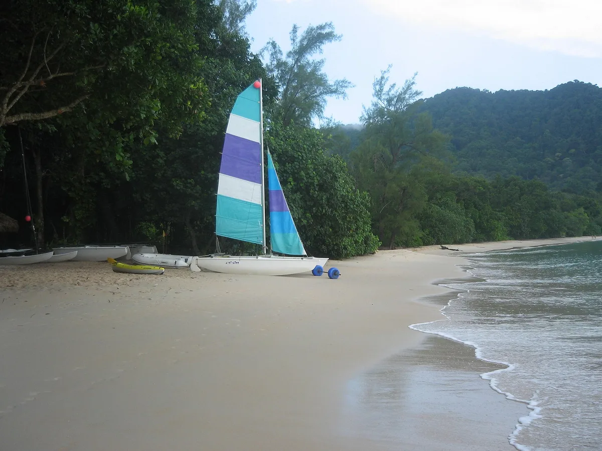 Teluk Datai Beach, Mukim Ayer Hangat, Andaman Sea, Malaysia — 2