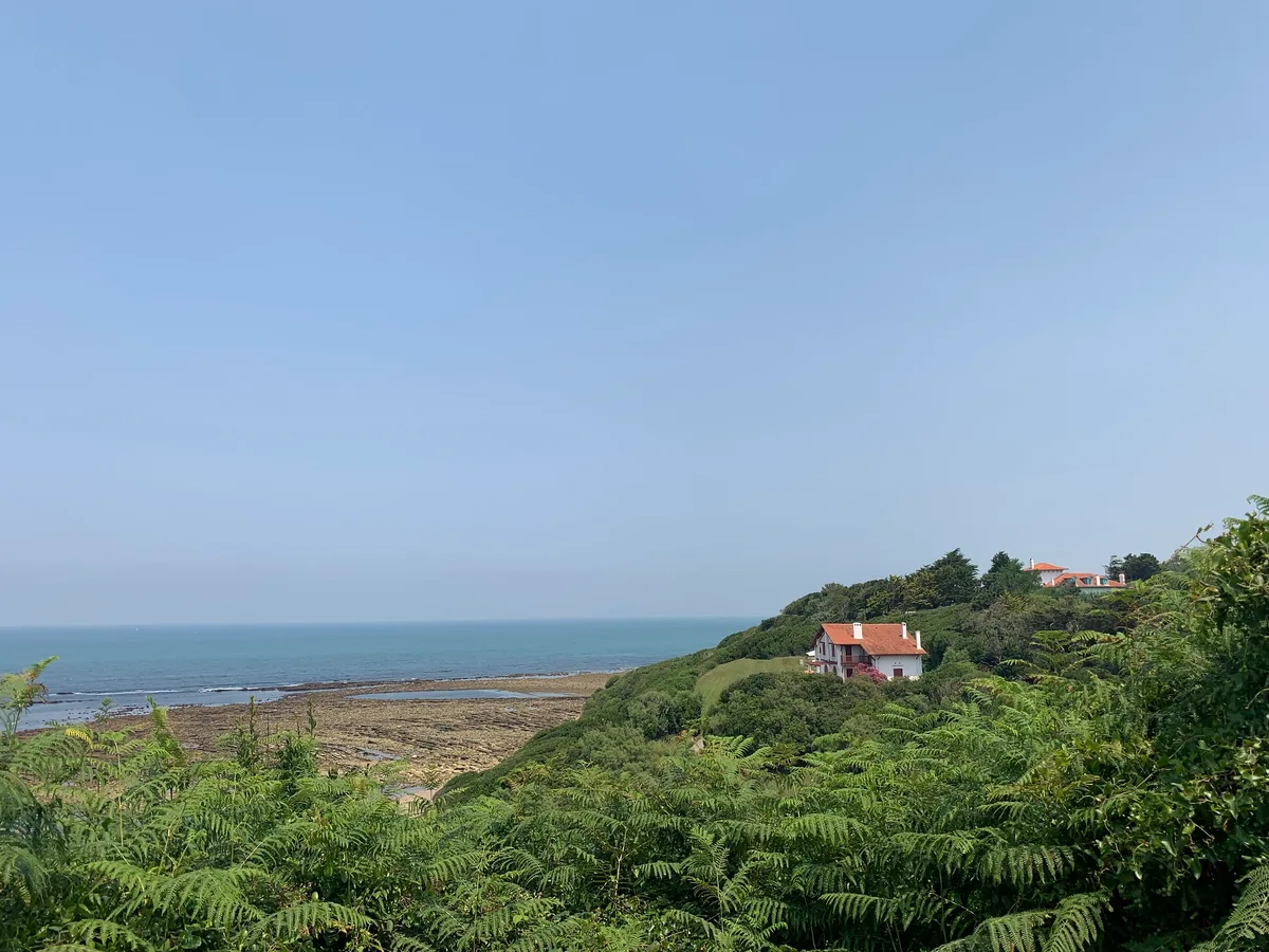 Cenitz Beach, Saint-Jean-de-Luz, Nouvelle-Aquitaine, France — 4