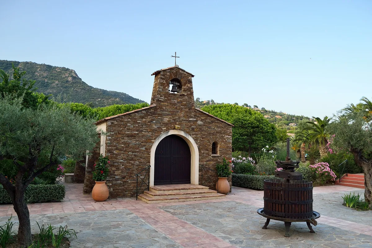 Saint-Clair-strand, Le Lavandou, Provence-Alpes-Côte d'Azur, Frankrijk — 3