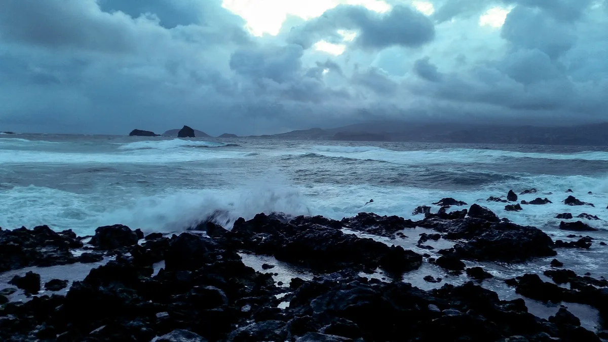 Piscinas Naturais da Madalena Beach, Madalena, Azores, Portugal — 4