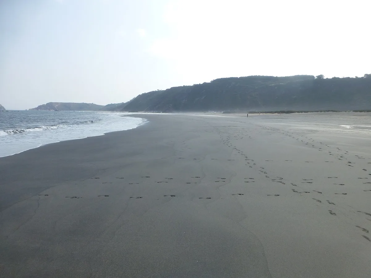 Playa de los Quebrantos, Soto del Barco, Asturias, España — 5