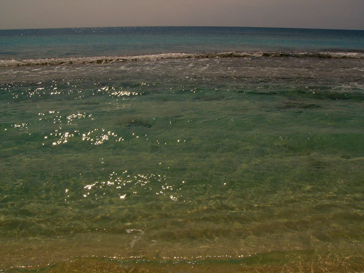 Tiki Beach, West Bay, Cayman Islands, Cayman Islands — 4
