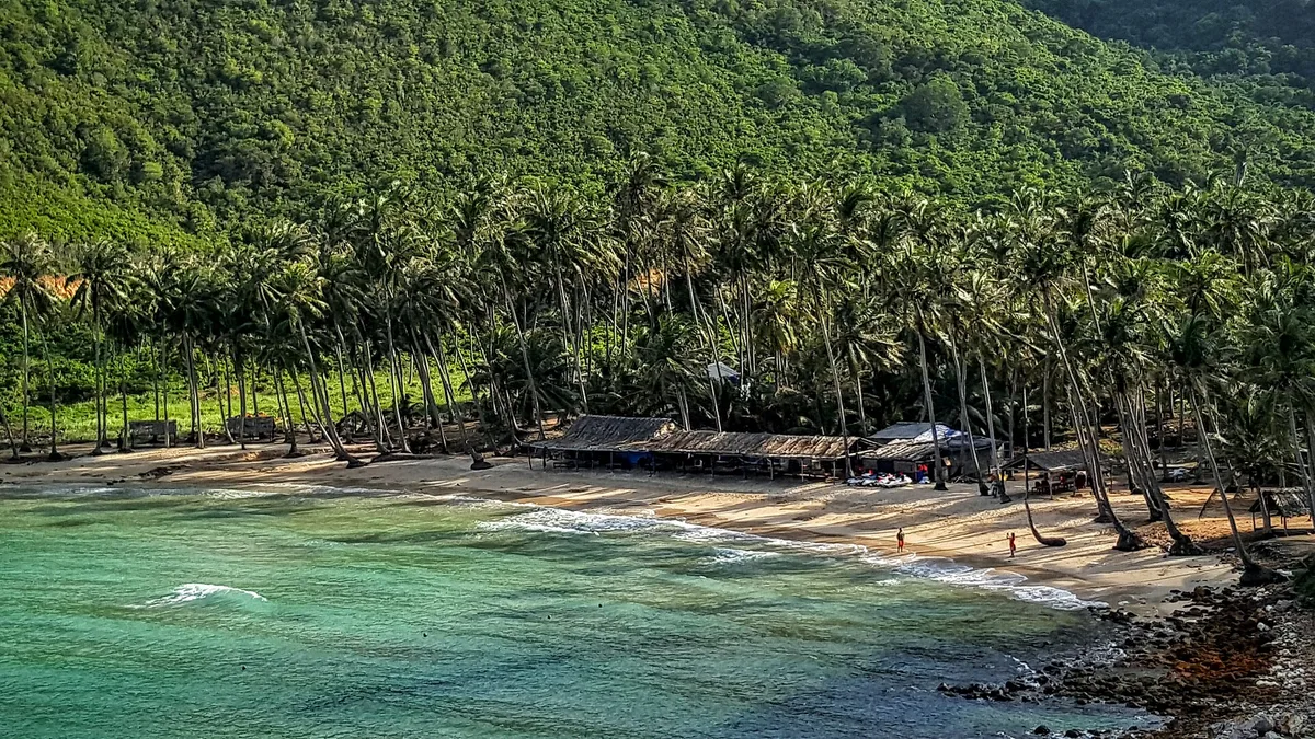Nam (Sơn Trà) Beach, Sơn Trà, South Central Coast, Vietnam