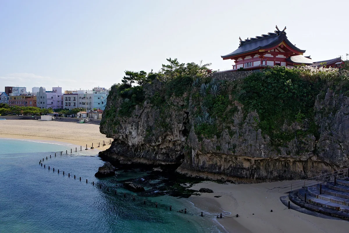 Playa de Naminoue, Naha-shi, Ryukyu Islands, Japan — 2