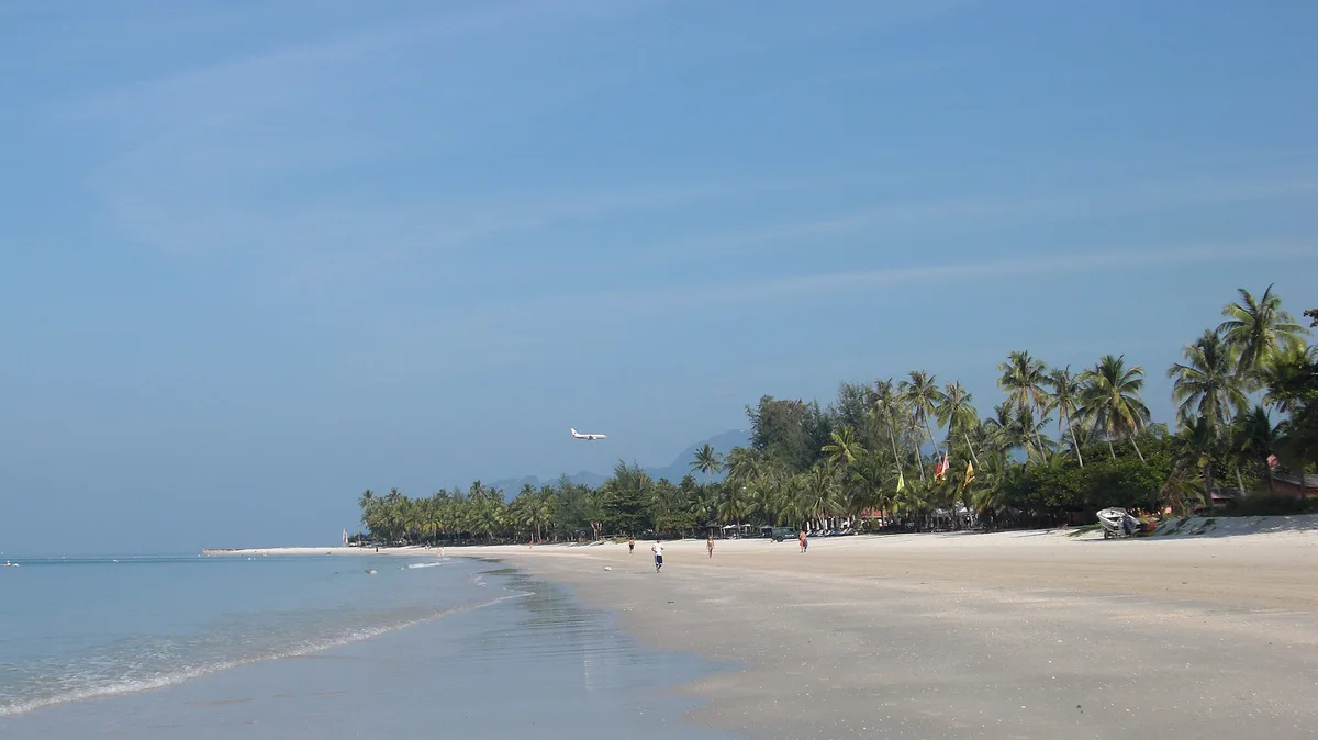 Cenang Selatan Beach, Mukim Kedawang, Andaman Sea, Malaysia