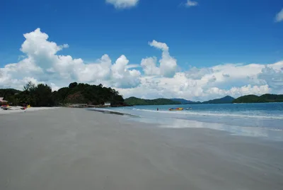 Cenang Selatan Beach, Mukim Kedawang, Andaman Sea, Malaysia — 4