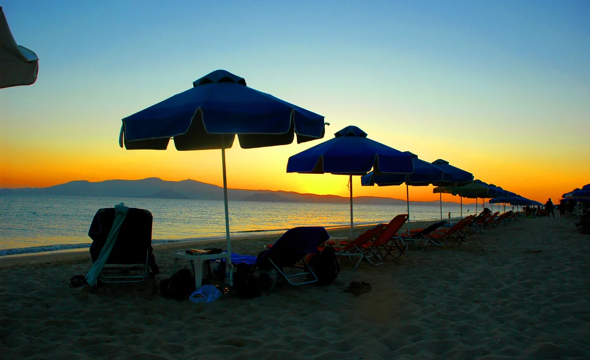 Plaka Beach, Cyclades, Greece — 3