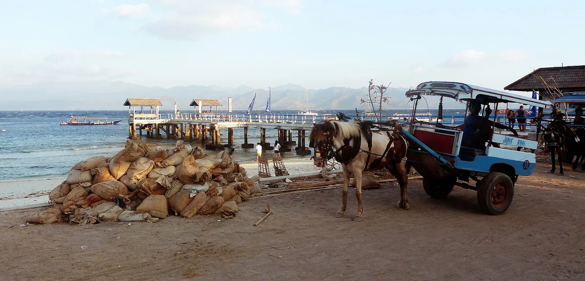 Gili Air Jetty Beach, Gili Indah, Lesser Sunda Islands, Indonesia — 3