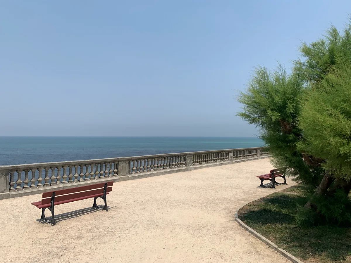 Plage des Alcyons, Guéthary, Nouvelle-Aquitaine, France — 2