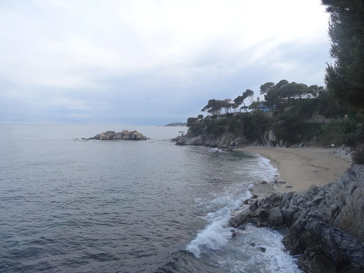 Plage de Cap Roig, Calonge, Catalonia, Espagne — 3
